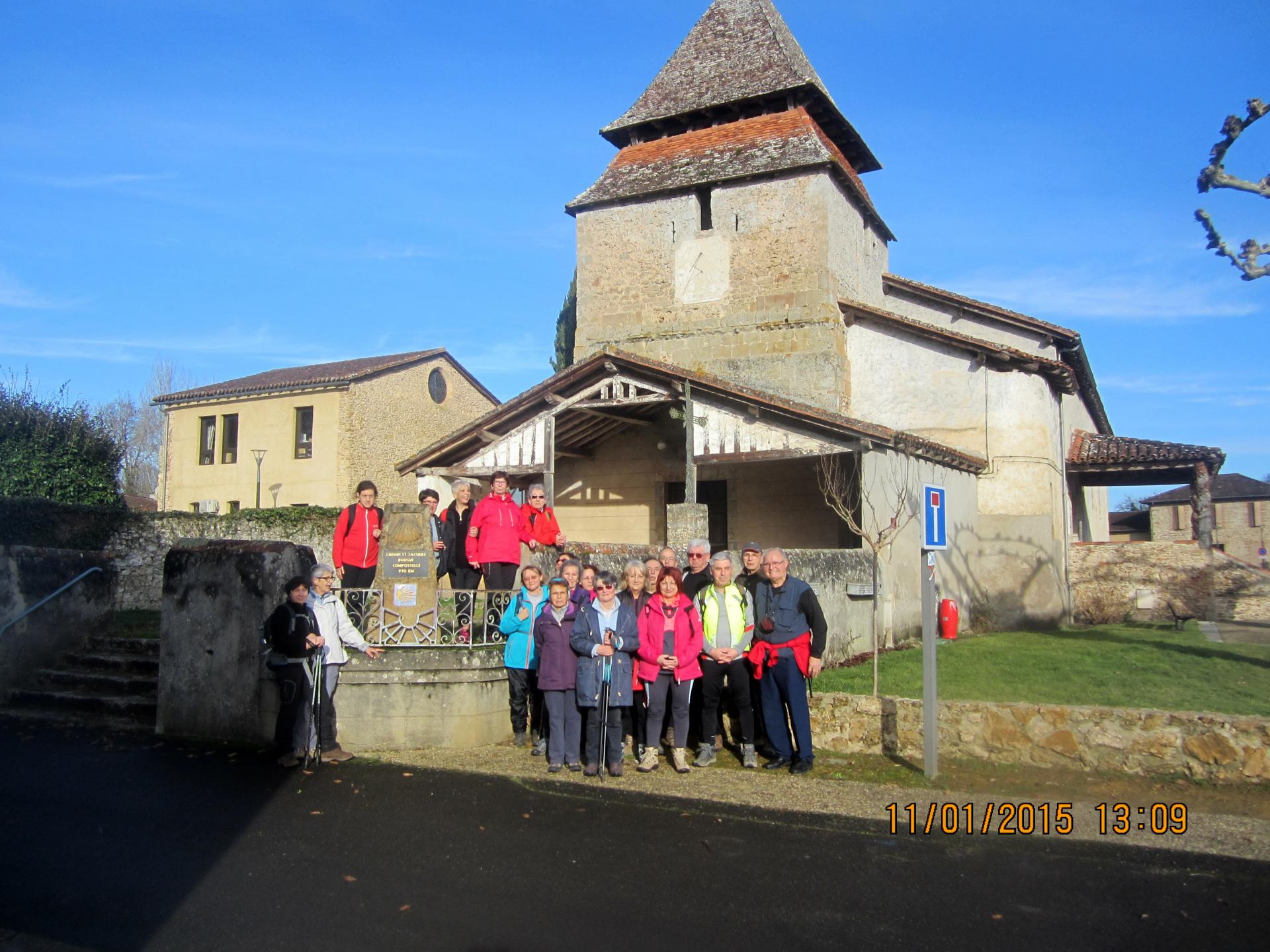 Rando devant l eglise de bougue